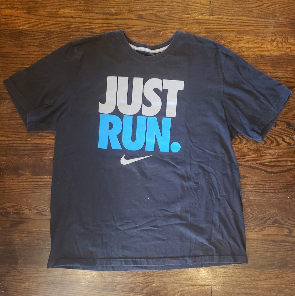 "Just Run" Mens Nike shirt 2XL